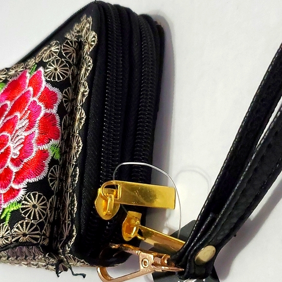 Boho Black Colorful Floral Embroidered Multi-section Wristlet - Picture 6 of 12